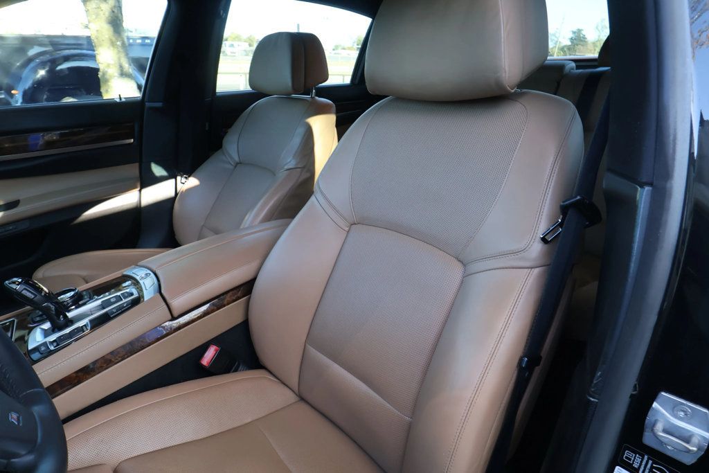 2014 BMW 7 Series CLEAN CARFAX REPORT, M SPORT PKG, LED LTS PKG, HEADUP DISPLAY!!! - 22906519 - 13