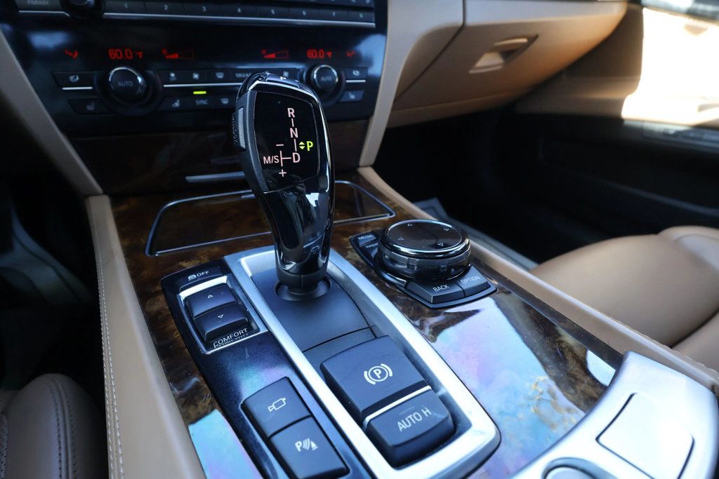 2014 BMW 7 Series CLEAN CARFAX REPORT, M SPORT PKG, LED LTS PKG, HEADUP DISPLAY!!! - 22906519 - 24