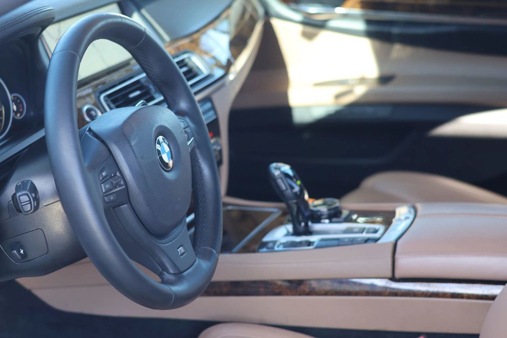 2014 BMW 7 Series CLEAN CARFAX REPORT, M SPORT PKG, LED LTS PKG, HEADUP DISPLAY!!! - 22906519 - 8