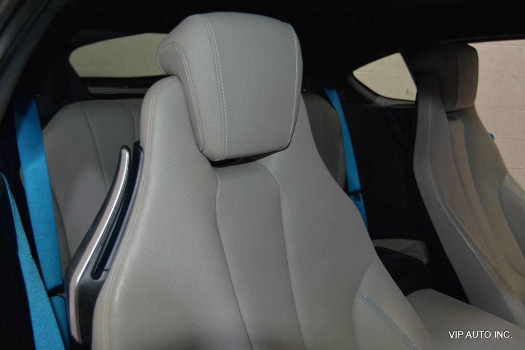 2014 BMW i8  - 22967452 - 11