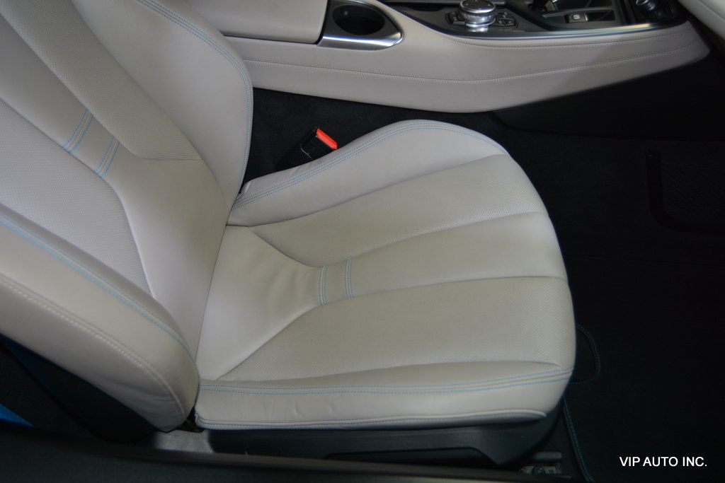2014 BMW i8  - 22967452 - 15