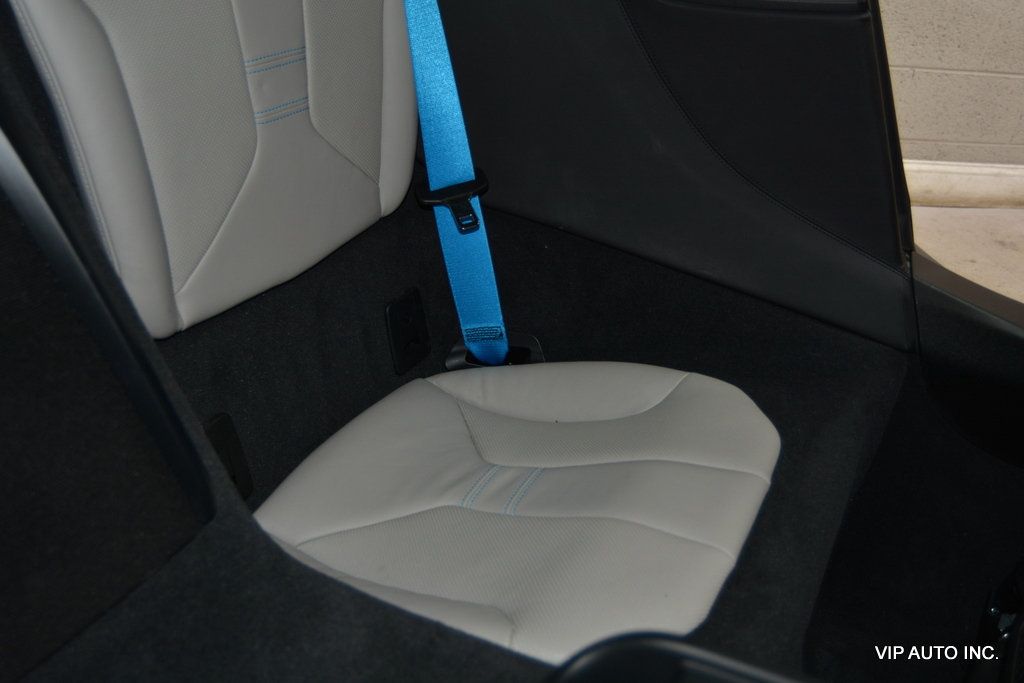 2014 BMW i8  - 22967452 - 19