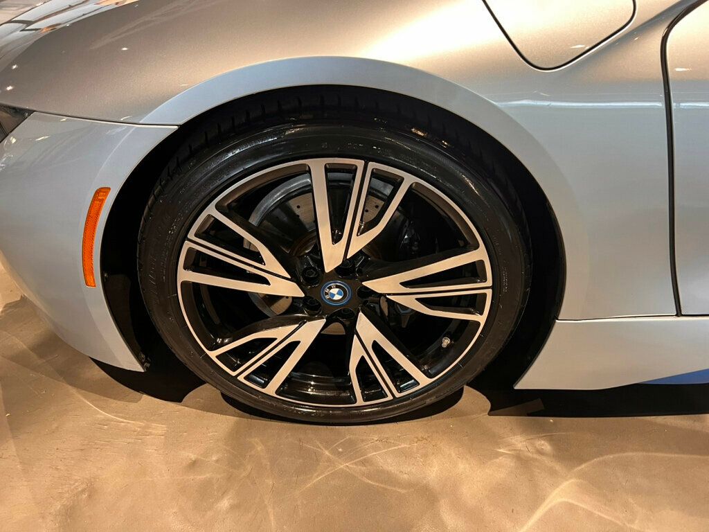 2014 BMW i8 PureImpulseRoad/HarmonKardonSound/NAV/HeadUpDisplay/HtdSeats - 23027973 - 9