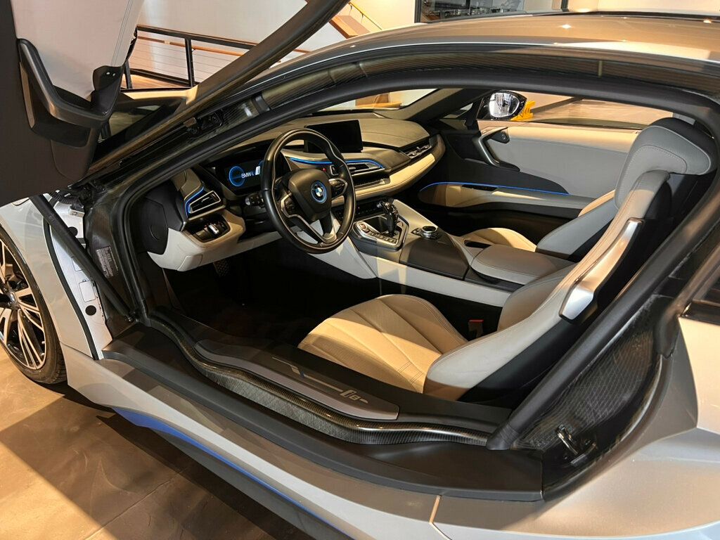 2014 BMW i8 PureImpulseRoad/HarmonKardonSound/NAV/HeadUpDisplay/HtdSeats - 23027973 - 14