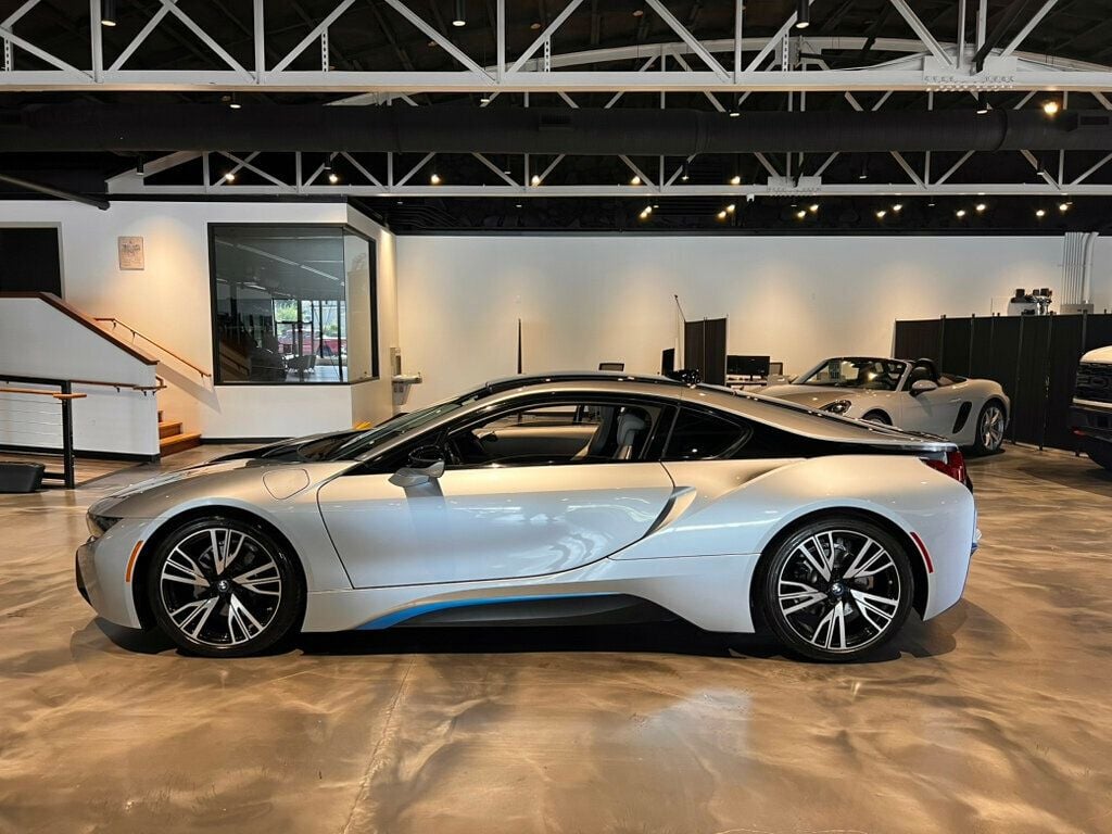 2014 BMW i8 PureImpulseRoad/HarmonKardonSound/NAV/HeadUpDisplay/HtdSeats - 23027973 - 1