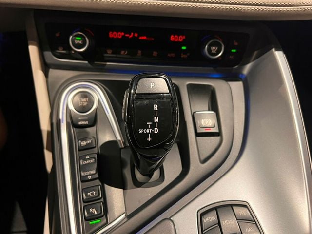 2014 BMW i8 PureImpulseRoad/HarmonKardonSound/NAV/HeadUpDisplay/HtdSeats - 23027973 - 20