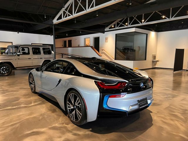 2014 BMW i8 PureImpulseRoad/HarmonKardonSound/NAV/HeadUpDisplay/HtdSeats - 23027973 - 2