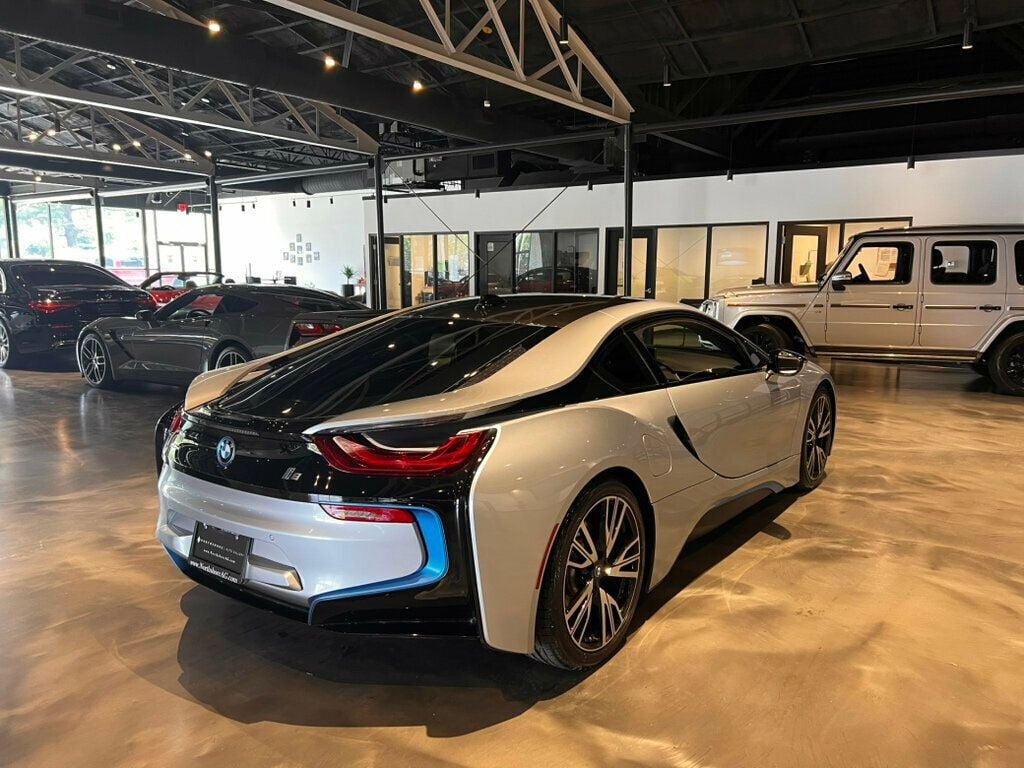 2014 BMW i8 PureImpulseRoad/HarmonKardonSound/NAV/HeadUpDisplay/HtdSeats - 23027973 - 4