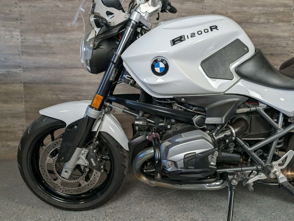 2014 BMW R 1200 R SUPER CLEAN! - 22955824 - 12