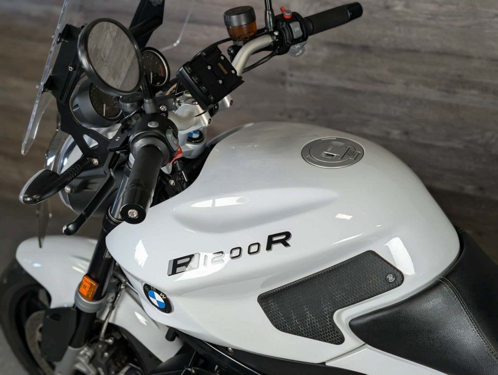 2014 BMW R 1200 R SUPER CLEAN! - 22955824 - 14