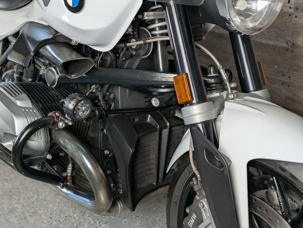 2014 BMW R 1200 R SUPER CLEAN! - 22955824 - 3