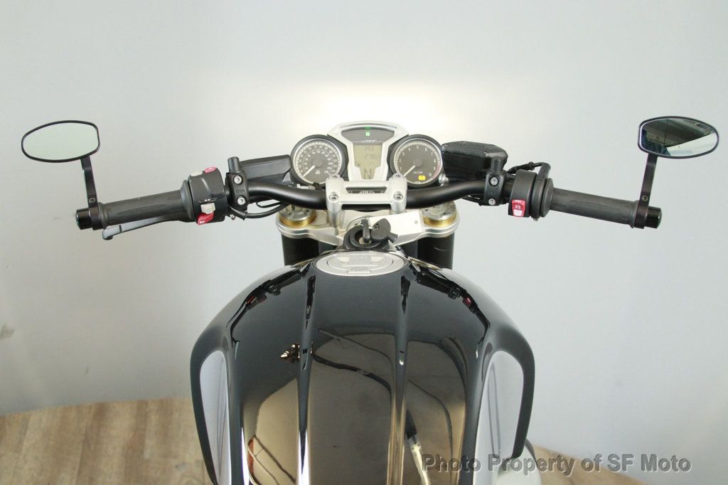 2014 BMW R nineT Includes Warranty! - 22880675 - 28