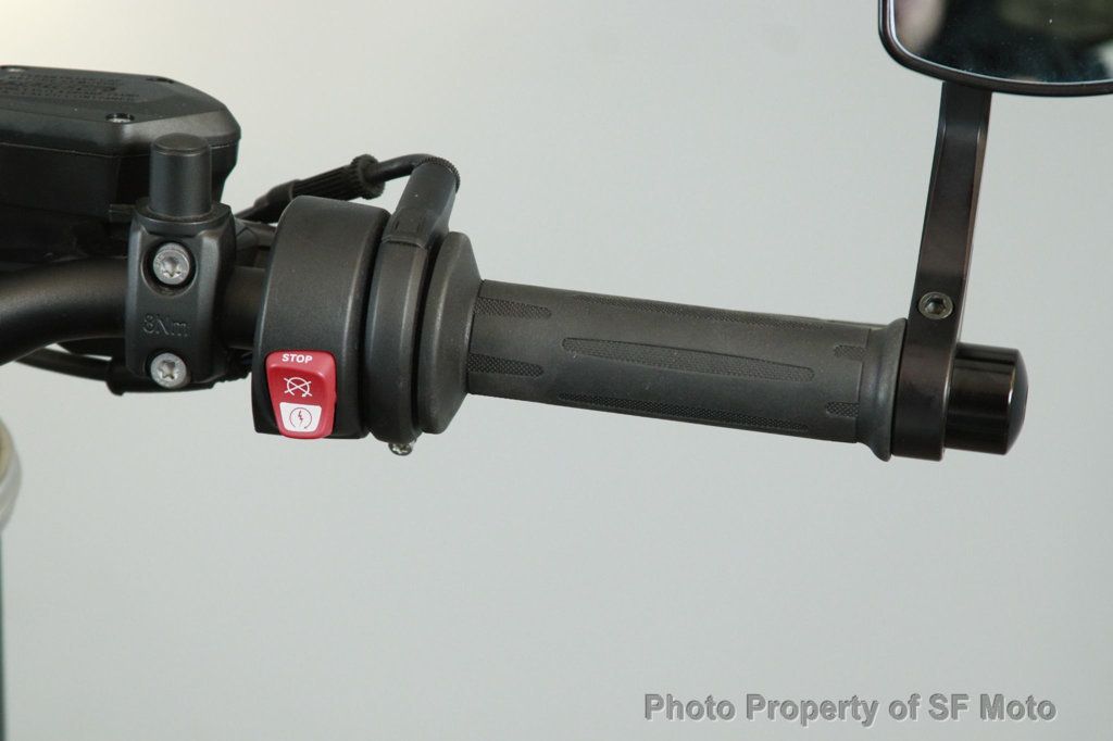 2014 BMW R nineT Includes Warranty! - 22880675 - 31