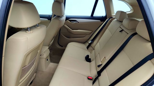 2014 BMW X1 4dr sDrive28i w/ Panoramic Moonroof - 23000657 - 19