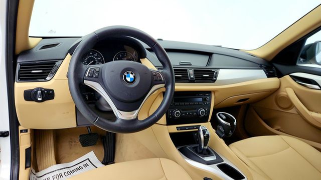 2014 BMW X1 sDrive28i - 23000657 - 11