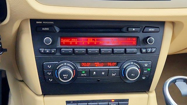 2014 BMW X1 sDrive28i - 23000657 - 17