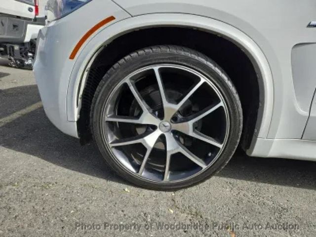 2014 BMW X5 xDrive35i - 23008709 - 11