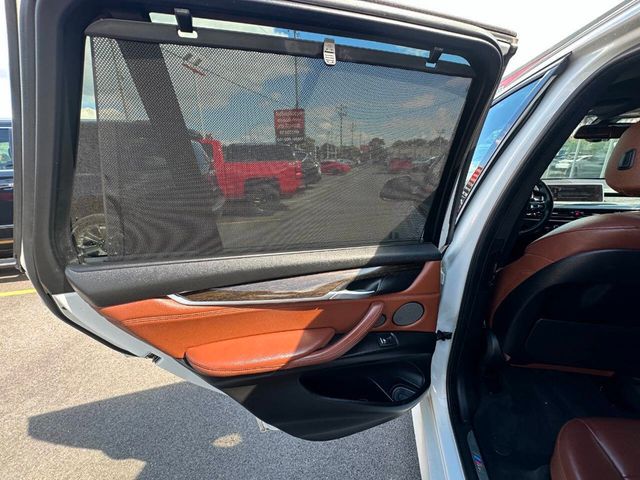 2014 BMW X5 xDrive35i - 22922659 - 17