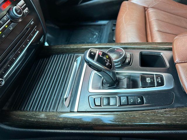 2014 BMW X5 xDrive35i - 22922659 - 43