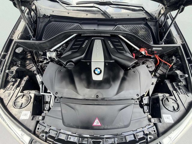 2014 BMW X5 xDrive50i - 23055244 - 11