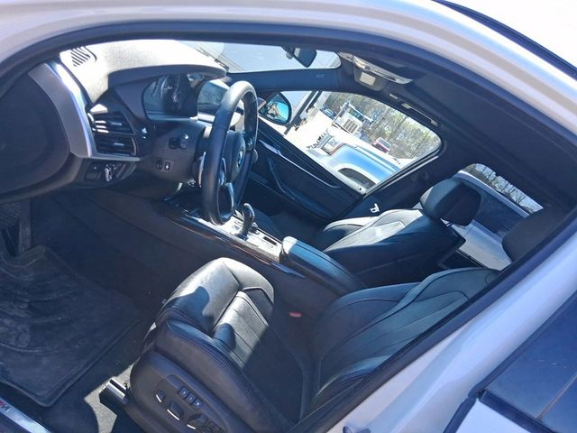 2014 BMW X5 xDrive50i - 23002535 - 6