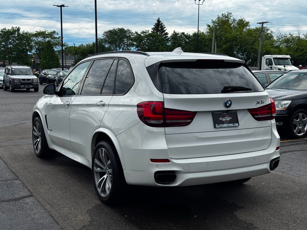2014 BMW X5 xDrive50i - 23039846 - 9