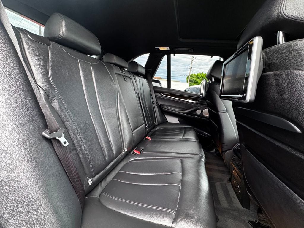 2014 BMW X5 xDrive50i - 23039846 - 24