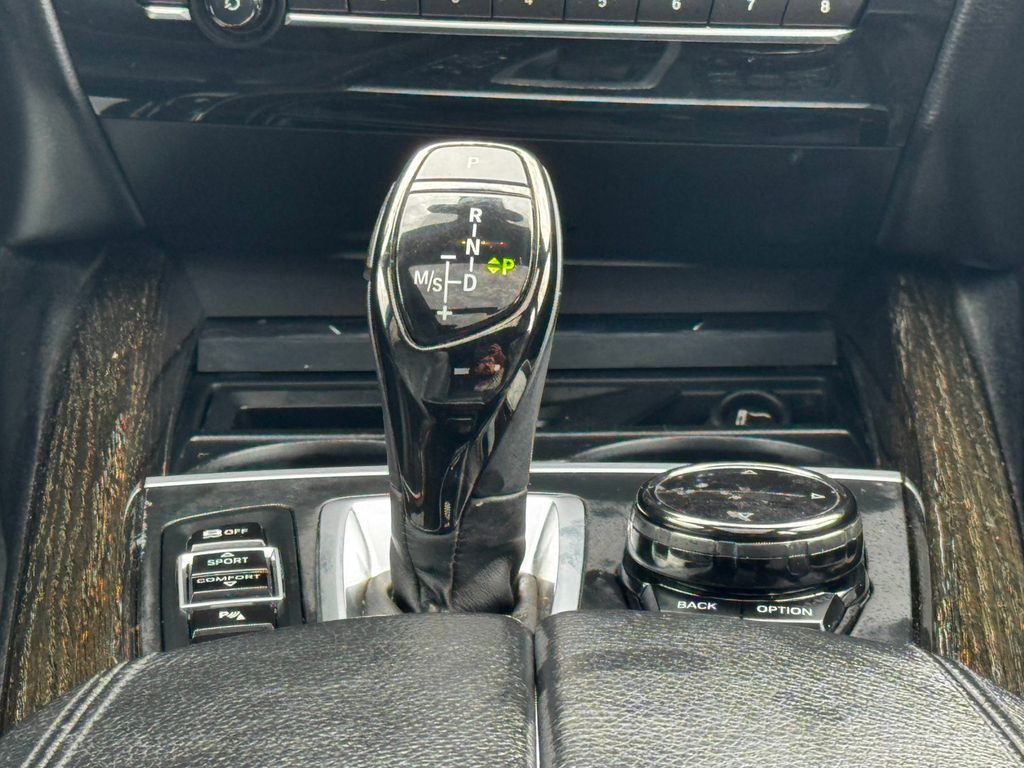 2014 BMW X5 xDrive50i - 23039846 - 27