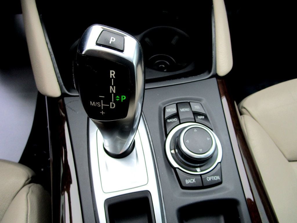 2014 BMW X6 xDrive35i - 22967983 - 19