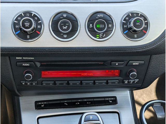 2014 BMW Z4 Roadster sDrive28i - 23015590 - 22