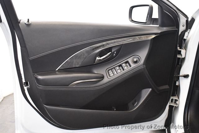 2014 Buick LaCrosse 4dr Sedan Leather FWD - 22912574 - 5