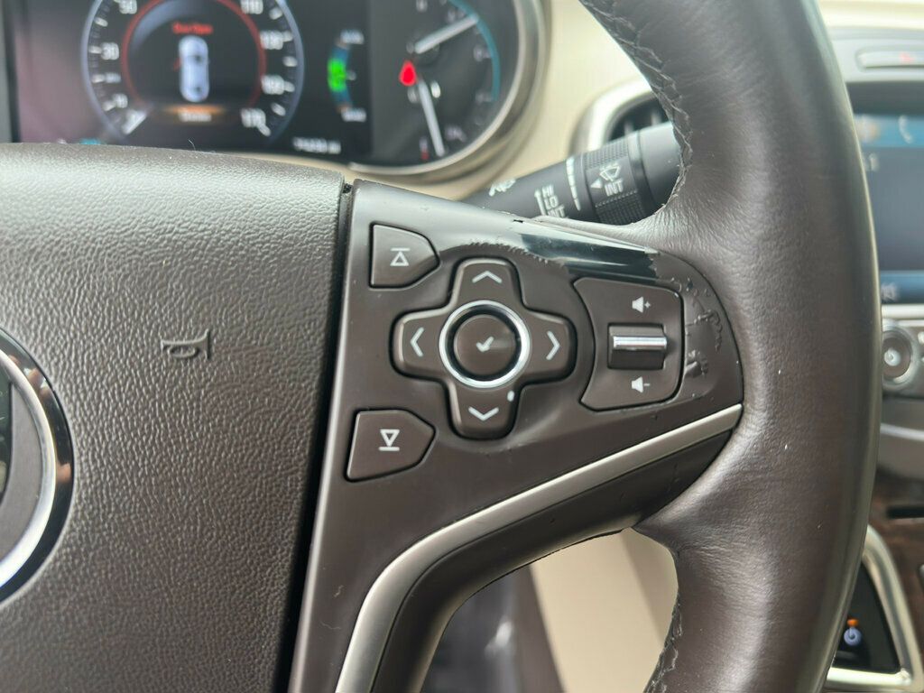 2014 Buick LaCrosse 4dr Sedan Leather FWD - 22340462 - 21