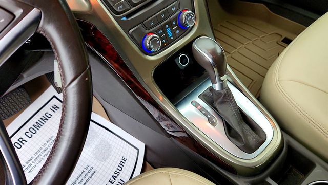 2014 Buick Verano 4dr Sedan - 23056779 - 14