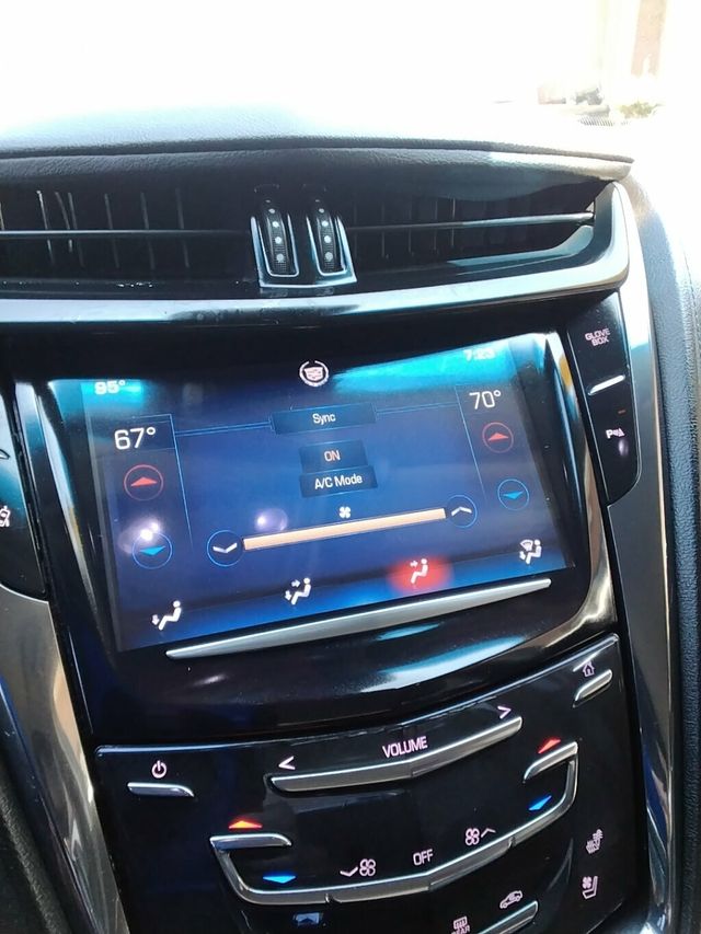 2014 Cadillac CTS Sedan LUXURY RIDE - 23068392 - 16