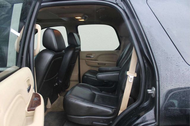 2014 Cadillac Escalade AWD 4dr Luxury - 22995188 - 5