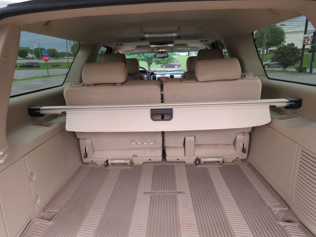 2014 Cadillac Escalade ESV AWD 4dr Premium - 22393484 - 13