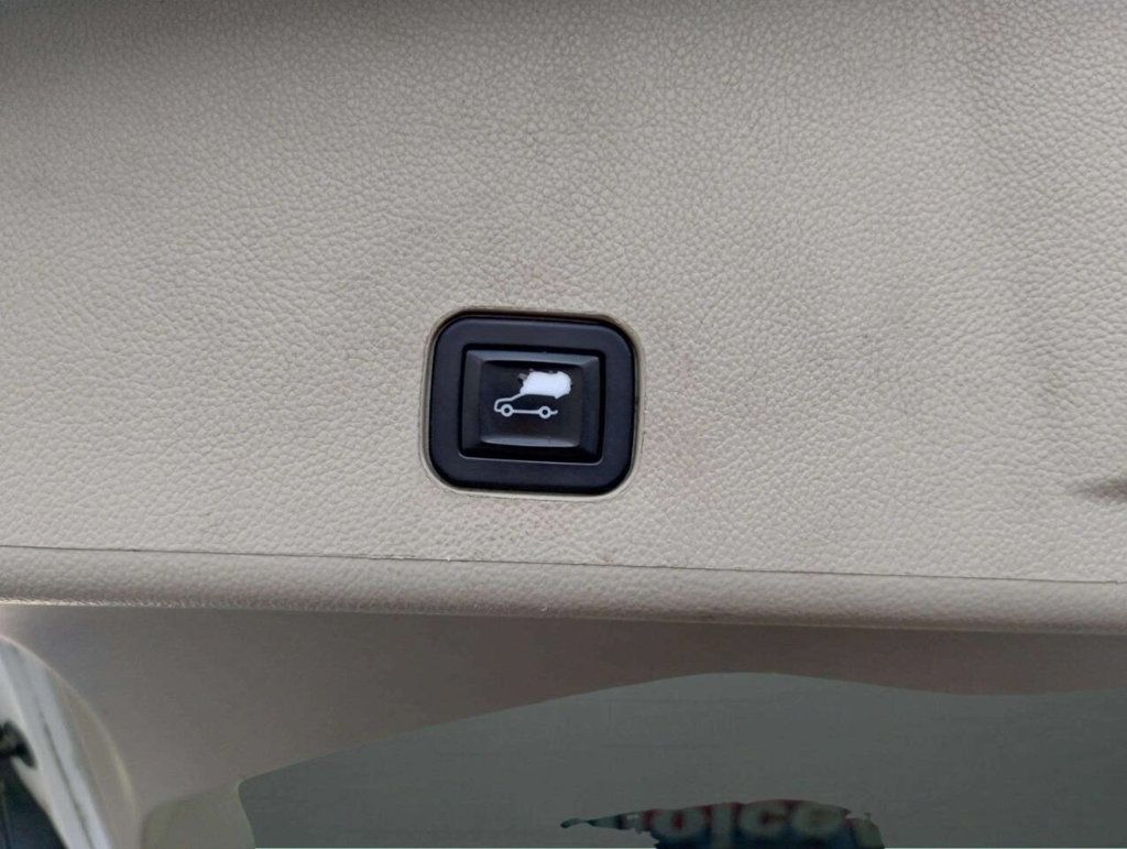 2014 Cadillac SRX AWD 4dr Luxury Collection - 22928594 - 12