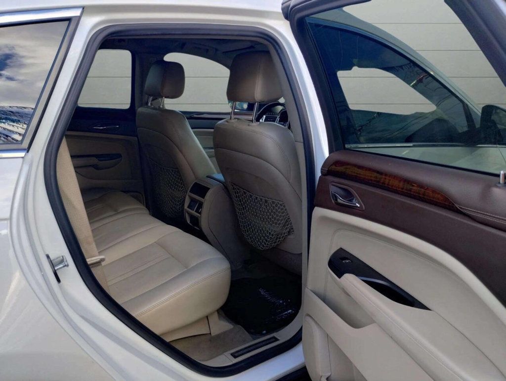 2014 Cadillac SRX AWD 4dr Luxury Collection - 22928594 - 19