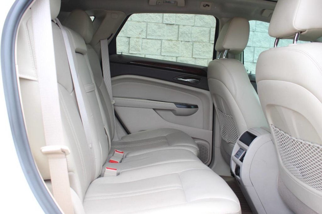 2014 Cadillac SRX AWD 4dr Performance Collection - 22891198 - 17