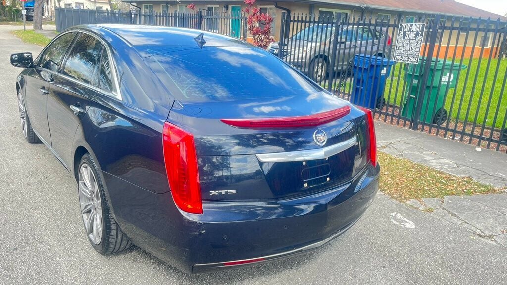 2014 Cadillac XTS 4dr Sedan FWD - 22775778 - 5