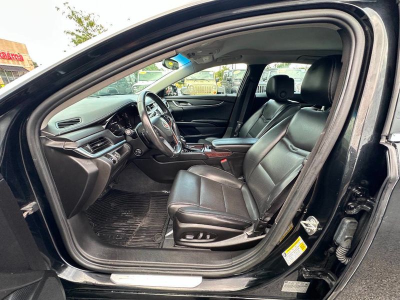 2014 Cadillac XTS 4dr Sedan FWD - 22902268 - 12