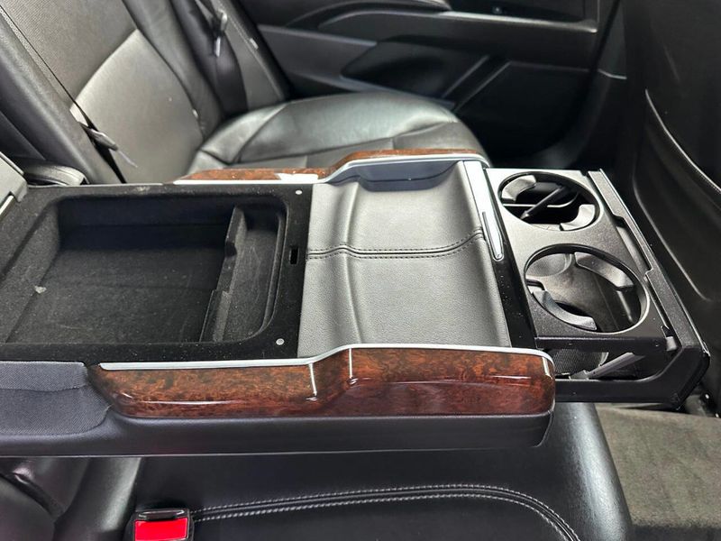 2014 Cadillac XTS 4dr Sedan FWD - 22902268 - 21