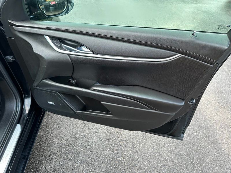 2014 Cadillac XTS 4dr Sedan FWD - 22902268 - 23