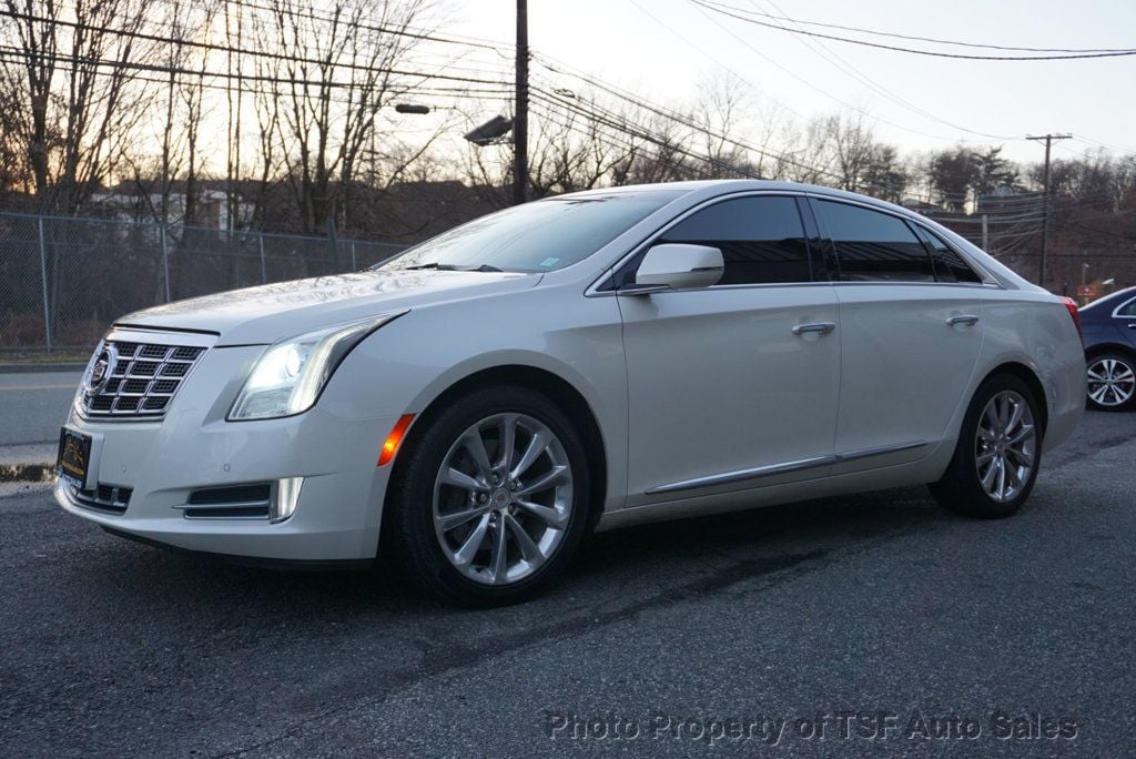 2014 Cadillac XTS 4dr Sedan Luxury AWD NAVI REAR CAM PANO ROOF HEATED&COOLED SEATS - 22714038 - 2