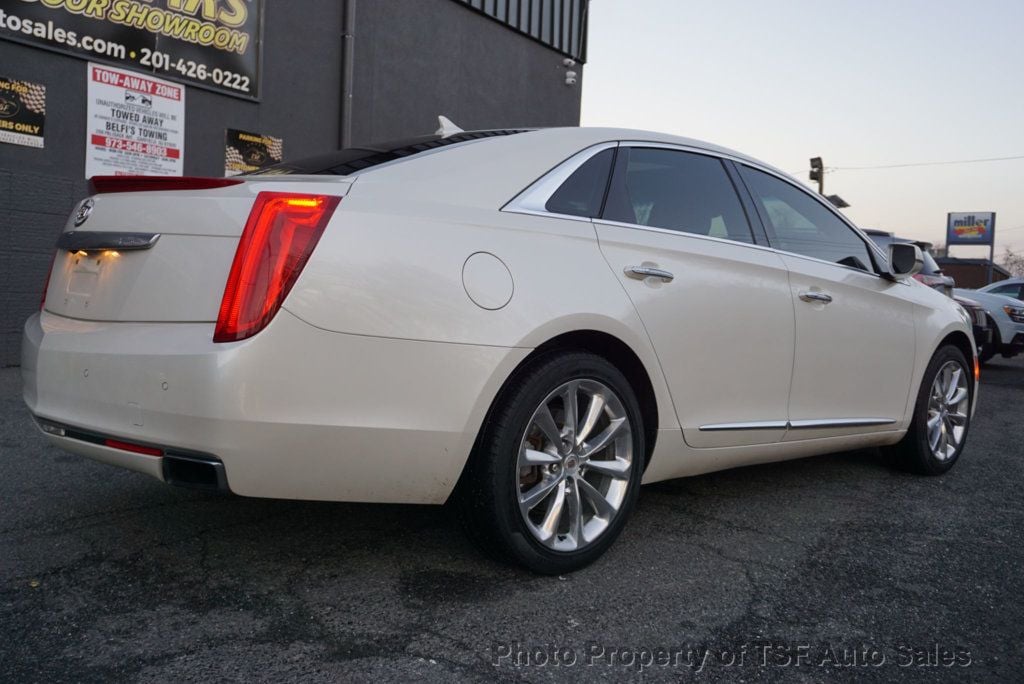 2014 Cadillac XTS 4dr Sedan Luxury AWD NAVI REAR CAM PANO ROOF HEATED&COOLED SEATS - 22714038 - 6