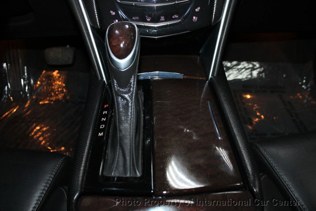 2014 Cadillac XTS Luxury photo 16