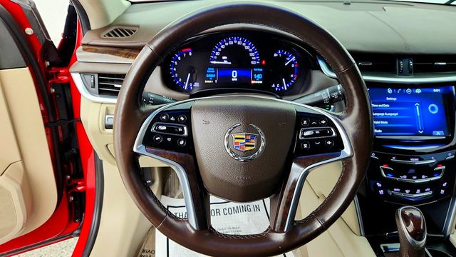 2014 Cadillac XTS 4dr Sedan Luxury FWD w/ Power Sunroof & CUE Navigation - 23085881 - 12