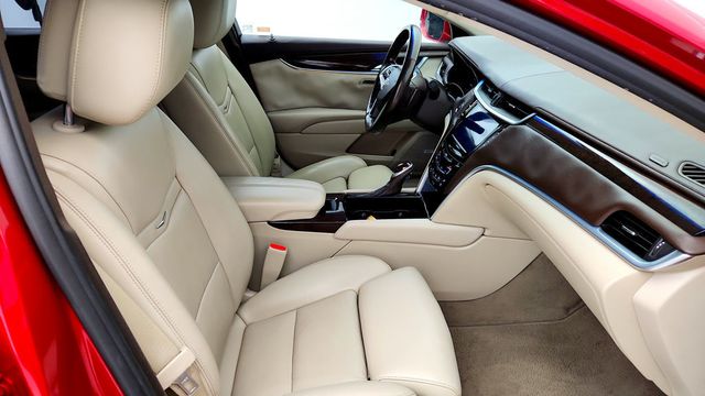 2014 Cadillac XTS 4dr Sedan Luxury FWD w/ Power Sunroof & CUE Navigation - 23085881 - 22
