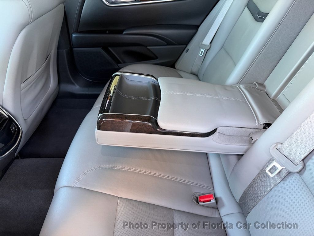 2014 Cadillac XTS Luxury Collection FWD 3.6L - 22962899 - 40