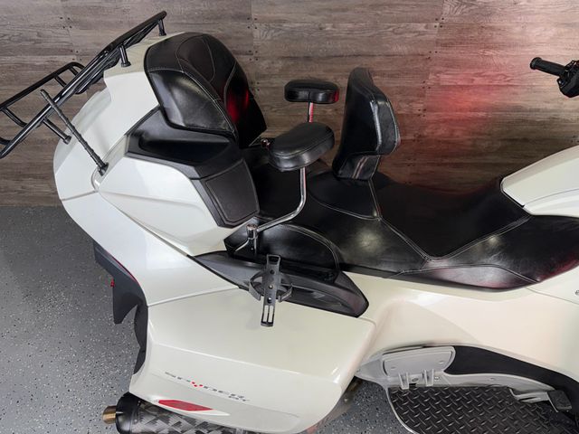 2014 Can-Am Spyder RT-S SM6 SUPER CLEAN! - 23046629 - 7
